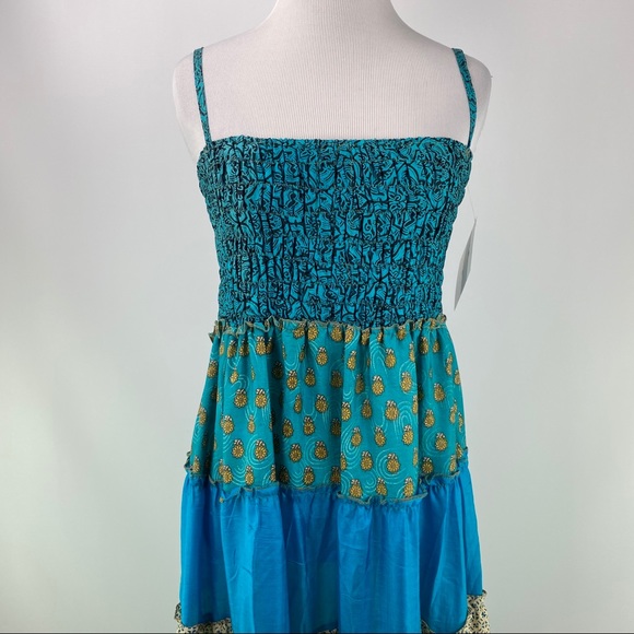 NWT silk patch strip dress. - Picture 4 of 6